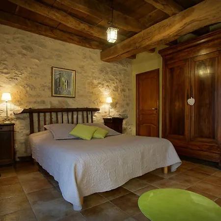 Et Jardin De Pierres فندق مبيت وإفطار 3*