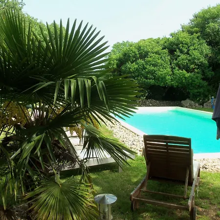 فندق مبيت وإفطار Et Jardin De Pierres Espédaillac