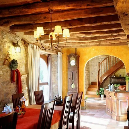 فندق مبيت وإفطار Et Jardin De Pierres Espédaillac