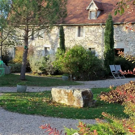 Et Jardin De Pierres فندق مبيت وإفطار Espédaillac