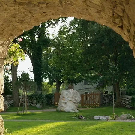 Et Jardin De Pierres