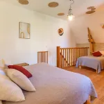 Bed & Breakfast Et Jardin De Pierres 3*