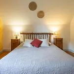 Et Jardin De Pierres Bed & Breakfast