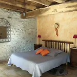 Et Jardin De Pierres Bed & Breakfast