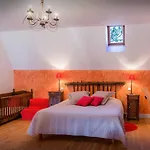 Bed & Breakfast Et Jardin De Pierres 3*