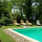 Et Jardin De Pierres Bed & Breakfast Espédaillac