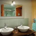 Et Jardin De Pierres Bed & Breakfast 3*