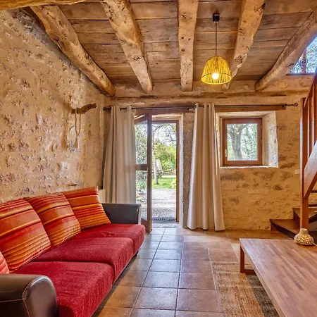Et Jardin De Pierres Bed & Breakfast Espedaillac
