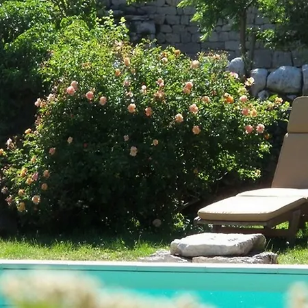 Et Jardin De Pierres Espédaillac