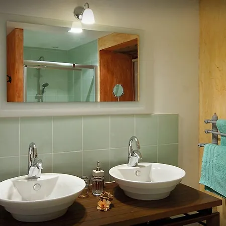 Et Jardin De Pierres B&B 3*