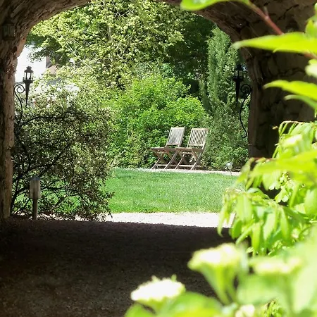 Bed & Breakfast Et Jardin De Pierres